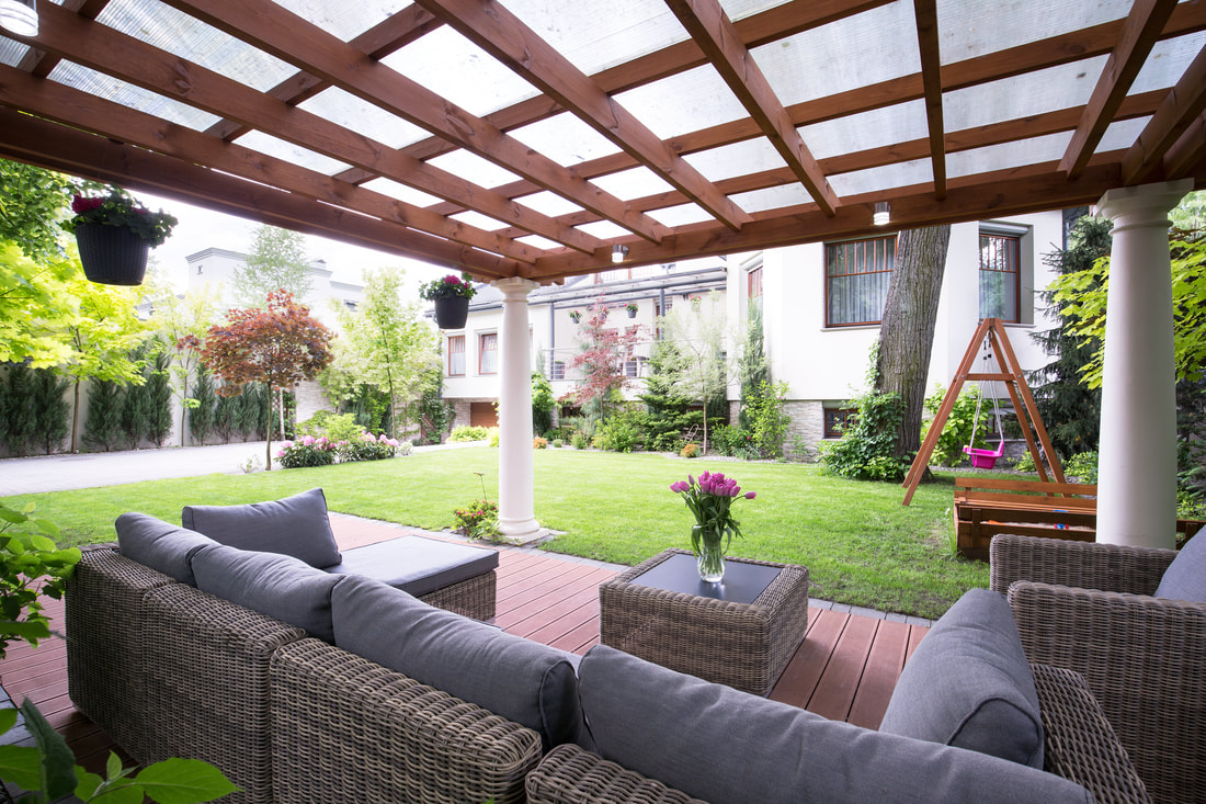 pergola outdoor living space